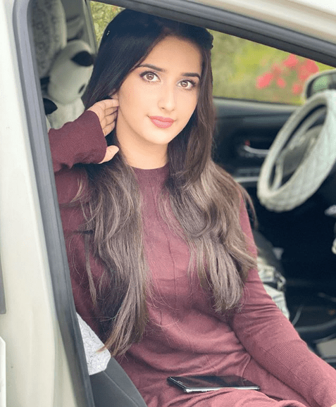 Date With Beautiful Karachi Call&nbsp;Girls: